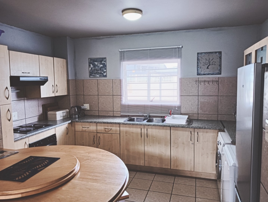 To Let 3 Bedroom Property for Rent in Diaz Beach Western Cape